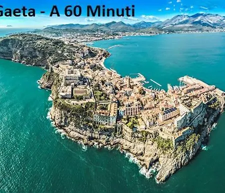 A Uardia Отель типа 