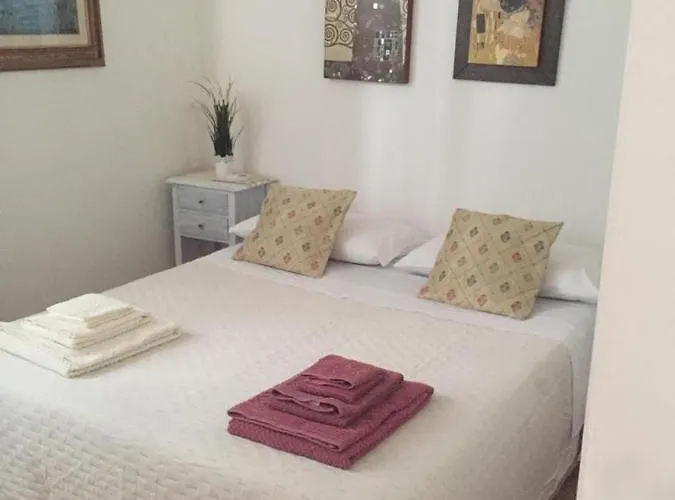 A Uardia Couette-café 4*